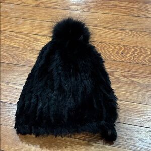 Black Faux Fur Pom Pom Beanie